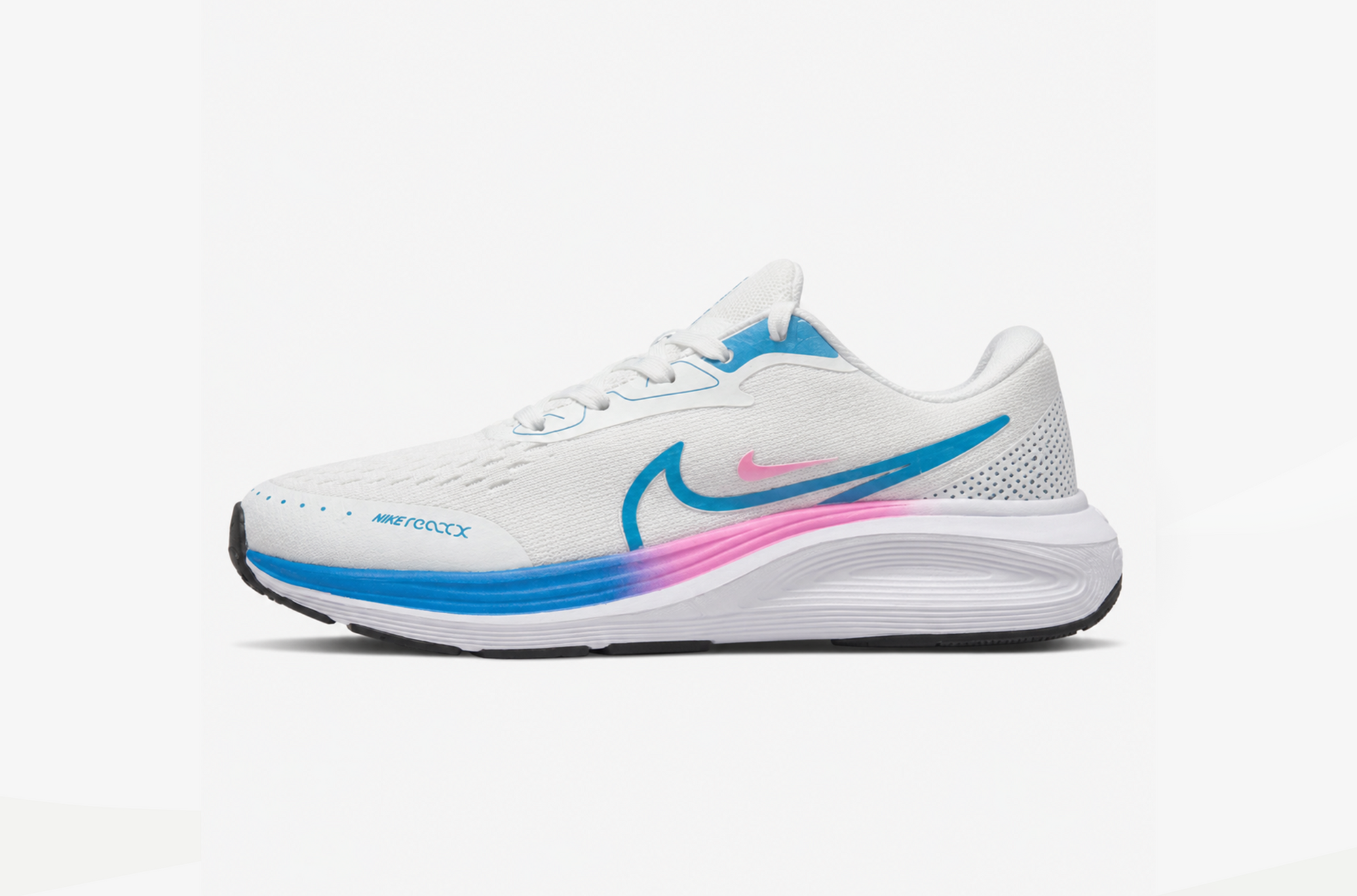 Nike Air Zoom Pegasus - أبيض